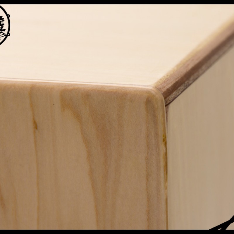 Alipa 600 原木色兒童木箱鼓 Cajon (600) by www.bdrum.com.tw Alipa 600 原木色兒童木箱鼓 Cajon (600) 【美鼓打擊】