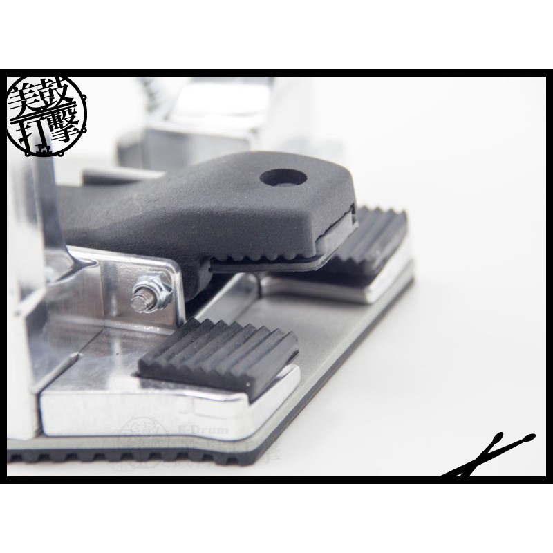 Dixon Precision Coil Pedal 準星大鼓單踏 附袋 (PP-PCP) by www.bdrum.com.tw Dixon Precision Coil Pedal 準星大鼓單踏 附袋 (PP-PCP) 【美鼓打擊】