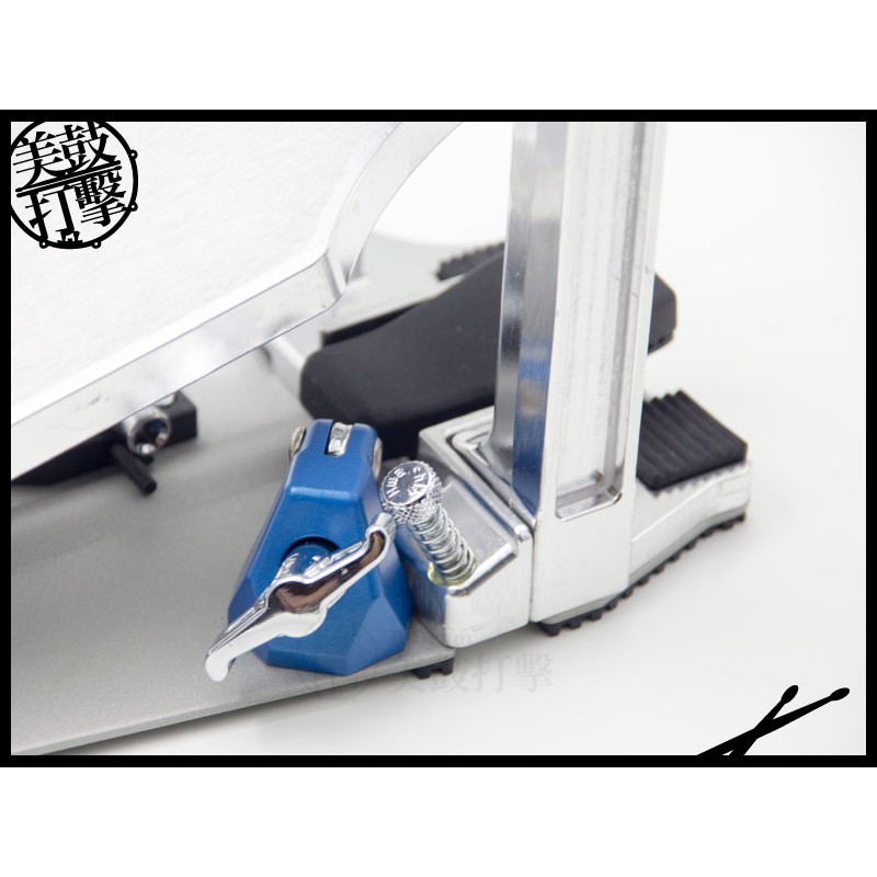 Dixon Precision Coil Pedal 準星大鼓單踏 附袋 (PP-PCP) by www.bdrum.com.tw Dixon Precision Coil Pedal 準星大鼓單踏 附袋 (PP-PCP) 【美鼓打擊】